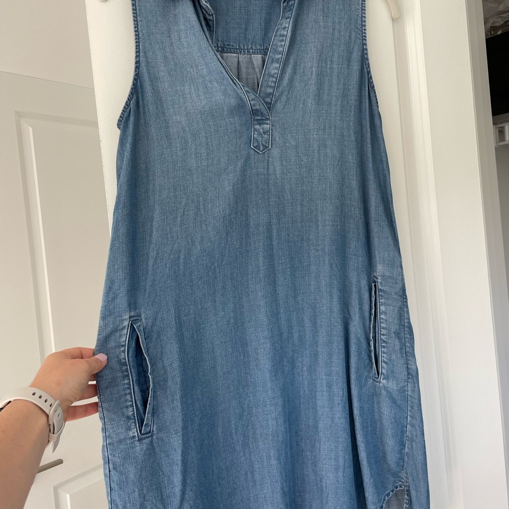 Perfect denim summer dress with pockets! Super comfy and adorable.